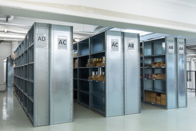 Pre-galvanised Hi280 shelving